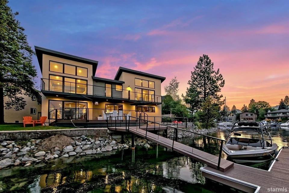 House, 5 Bedrooms | Exterior