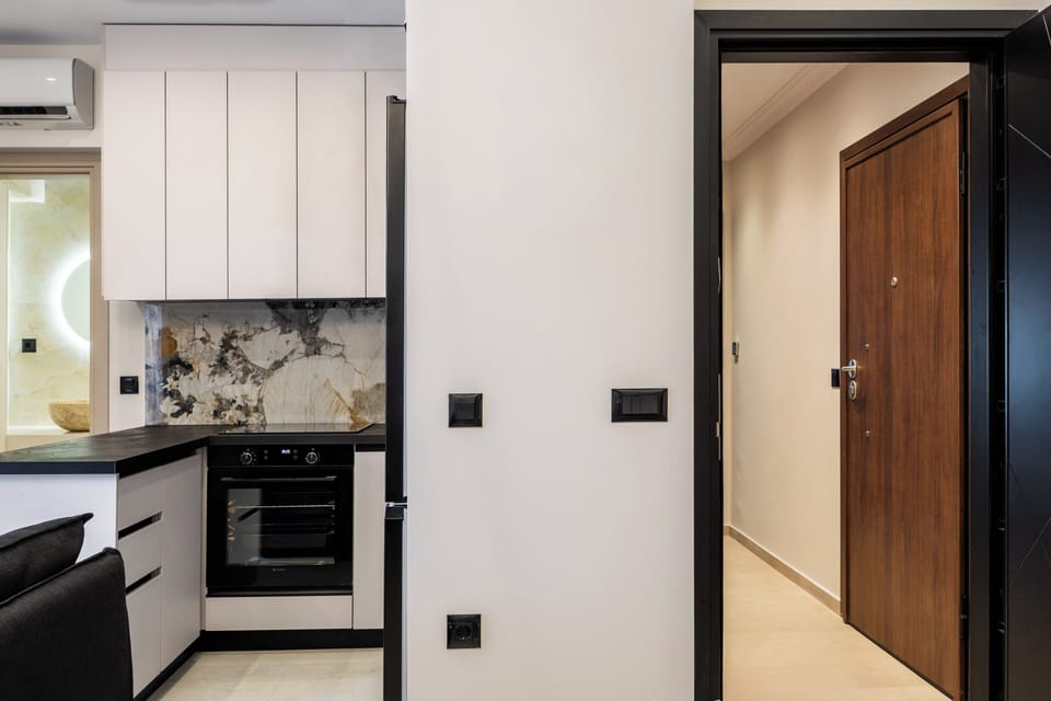 Apartment | Private kitchen | Full-size fridge, microwave, oven, stovetop