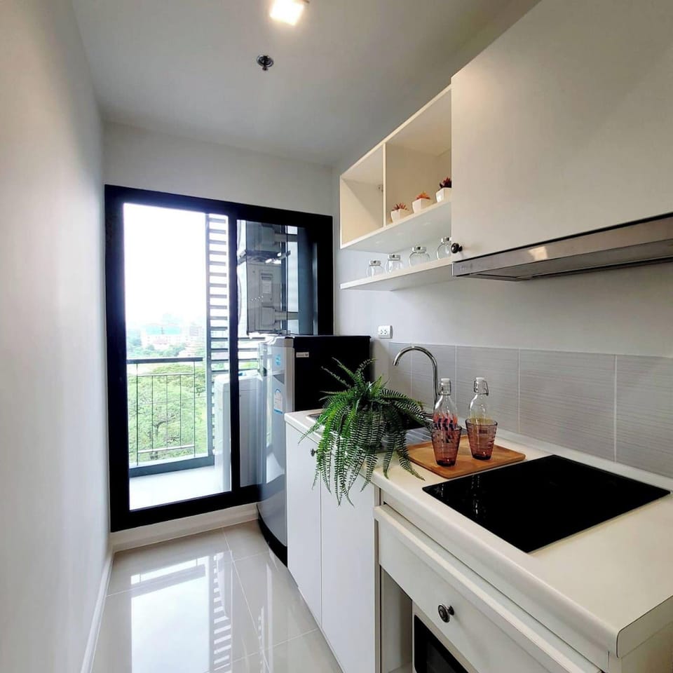 Apartment, 1 Bedroom, Accessible, Garden View | Interior