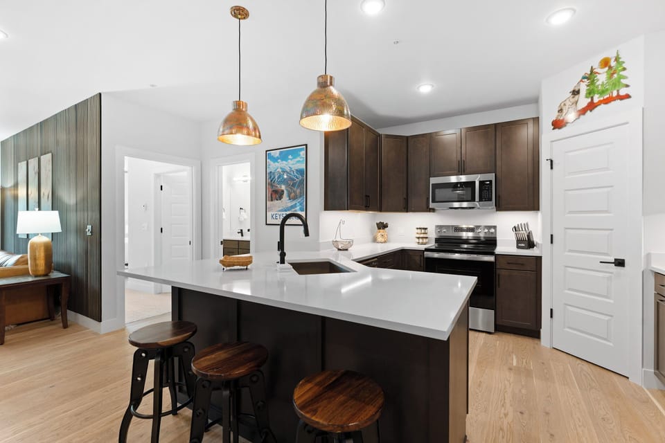 Condo (2 Bedrooms) | Property amenity