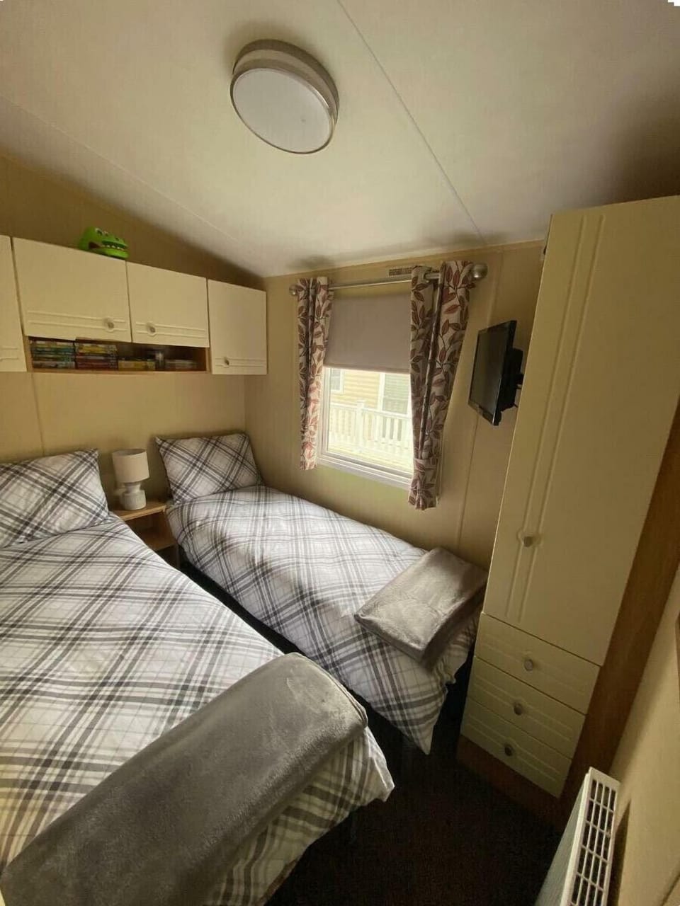 Quay West Holiday Park - Holiday Accommodation 19725 Cottage in New Quay