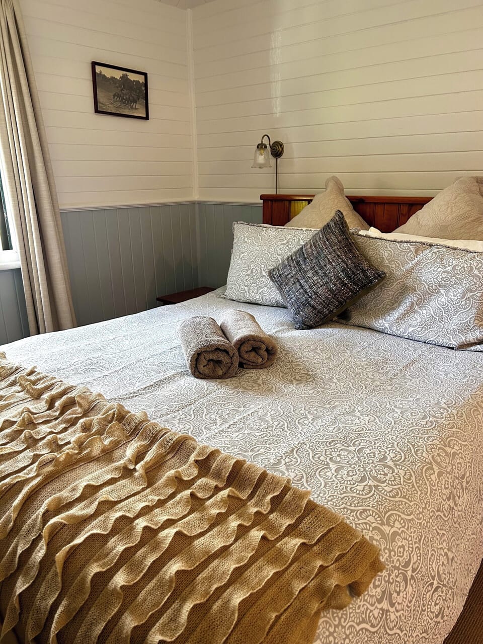 Comfort Cottage, Garden View | Blackout drapes, soundproofing, iron/ironing board, free WiFi