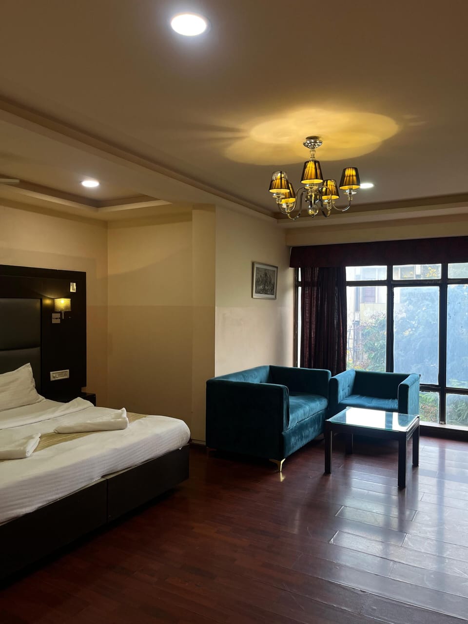 Junior Suite, City View | Soundproofing, free WiFi