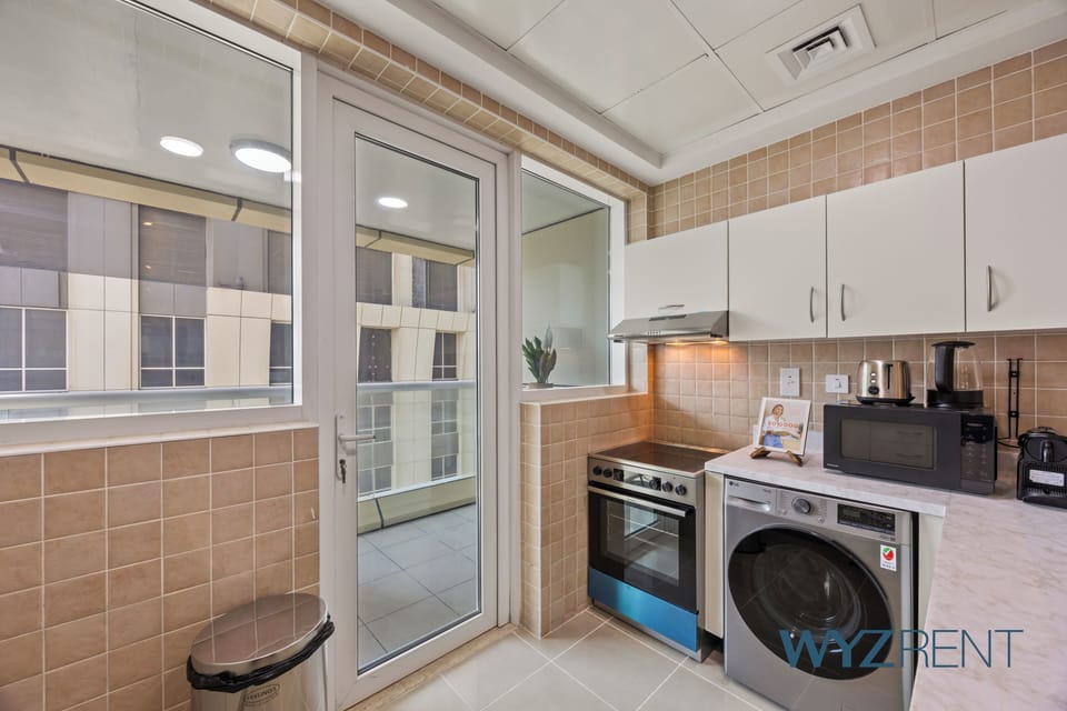 Standard Apartment, City View | Interior