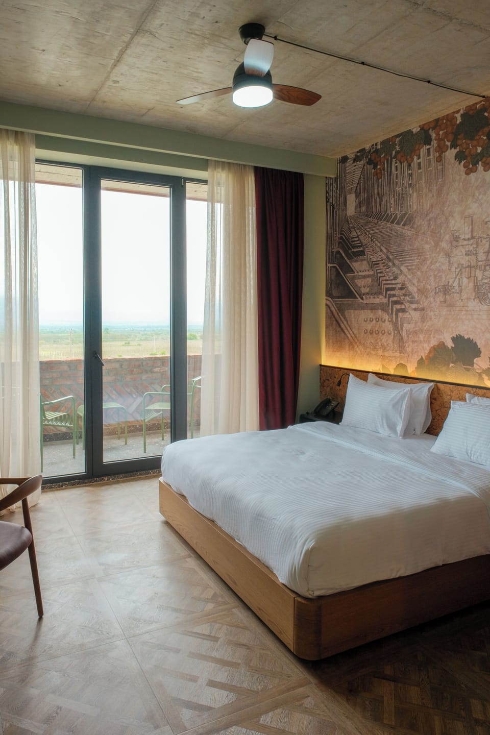 Egyptian cotton sheets, premium bedding, minibar, free WiFi