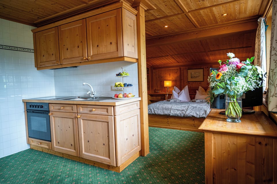 Suite, Kitchenette, Mountain View | In-room safe, desk, laptop workspace, free WiFi