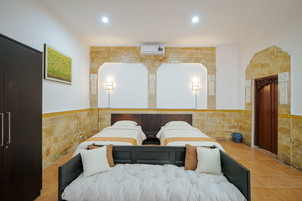 Deluxe Twin Room | Desk, laptop workspace, soundproofing, free WiFi
