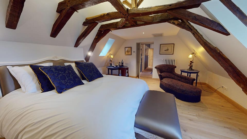 JOSEPHINE | In-room safe, soundproofing, iron/ironing board, free WiFi