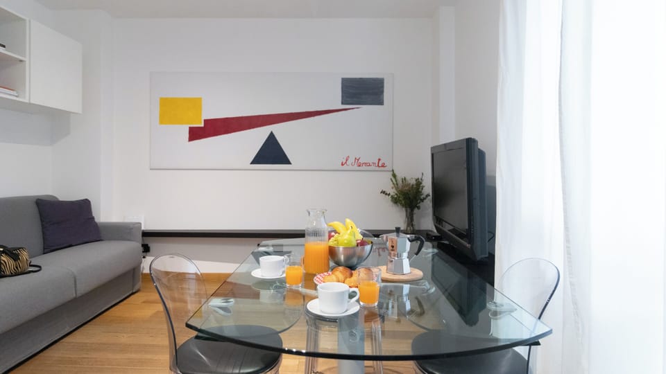 Apartment (1 Bedroom) | Interior