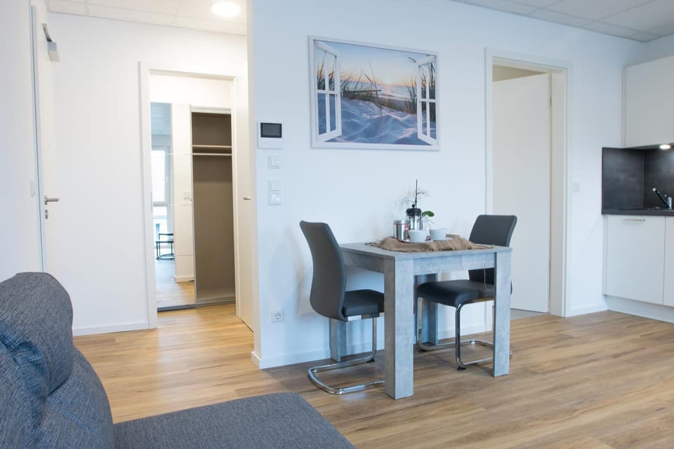 Comfort Apartment, Resort View | In-room dining