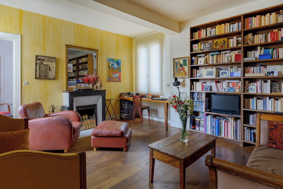 Apartment, City View | Living area | Flat-screen TV