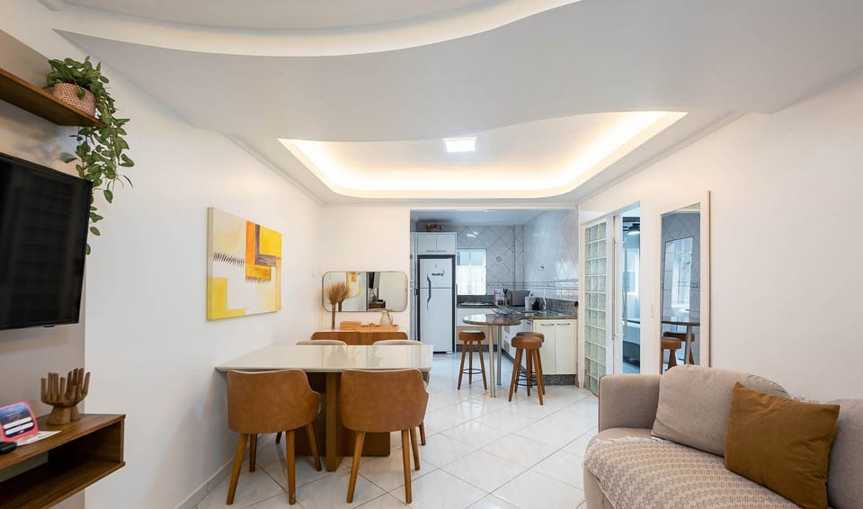 Basic Apartment | Living area | TV
