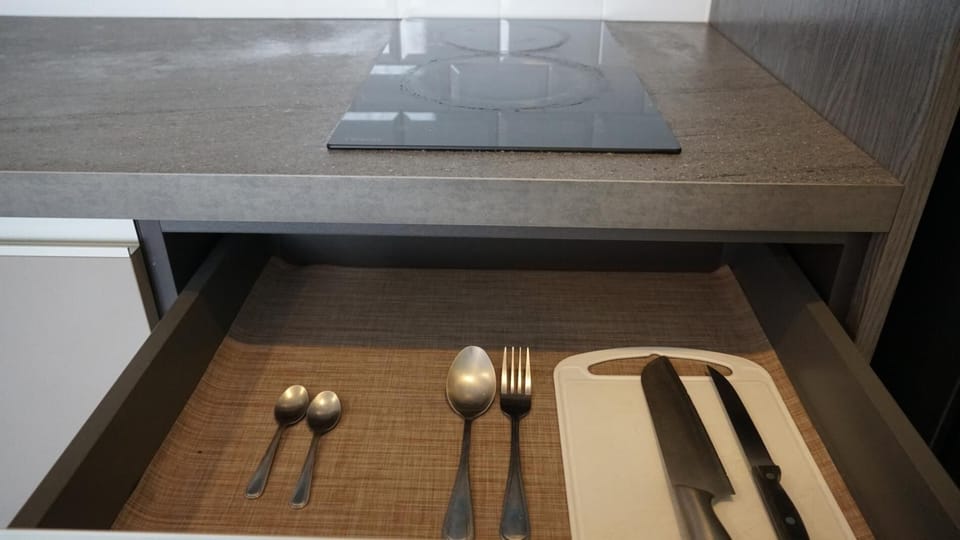 Apartment, Balcony | Private kitchenette