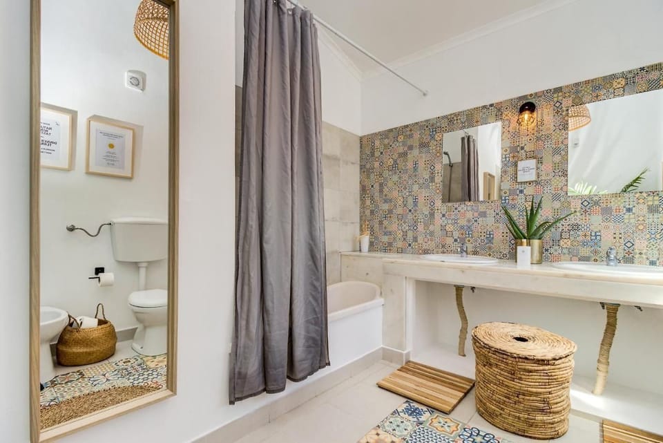 Hair dryer, towels, toilet paper