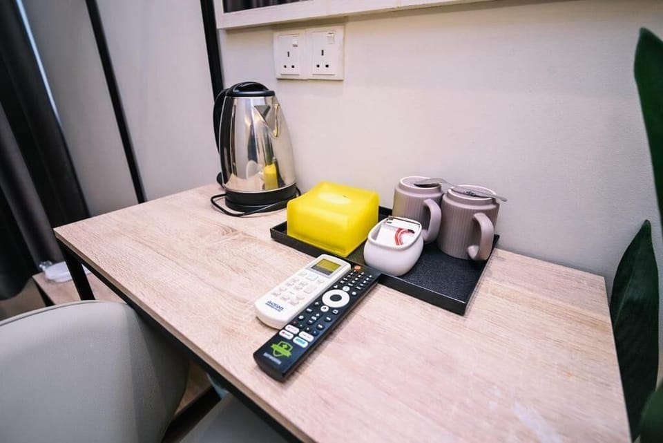 Deluxe Queen Room | Desk, soundproofing, free WiFi