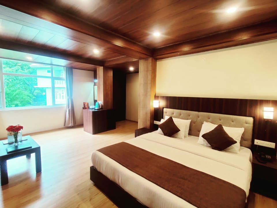 Premium Suite, Balcony, Mountain View | WiFi (free)
