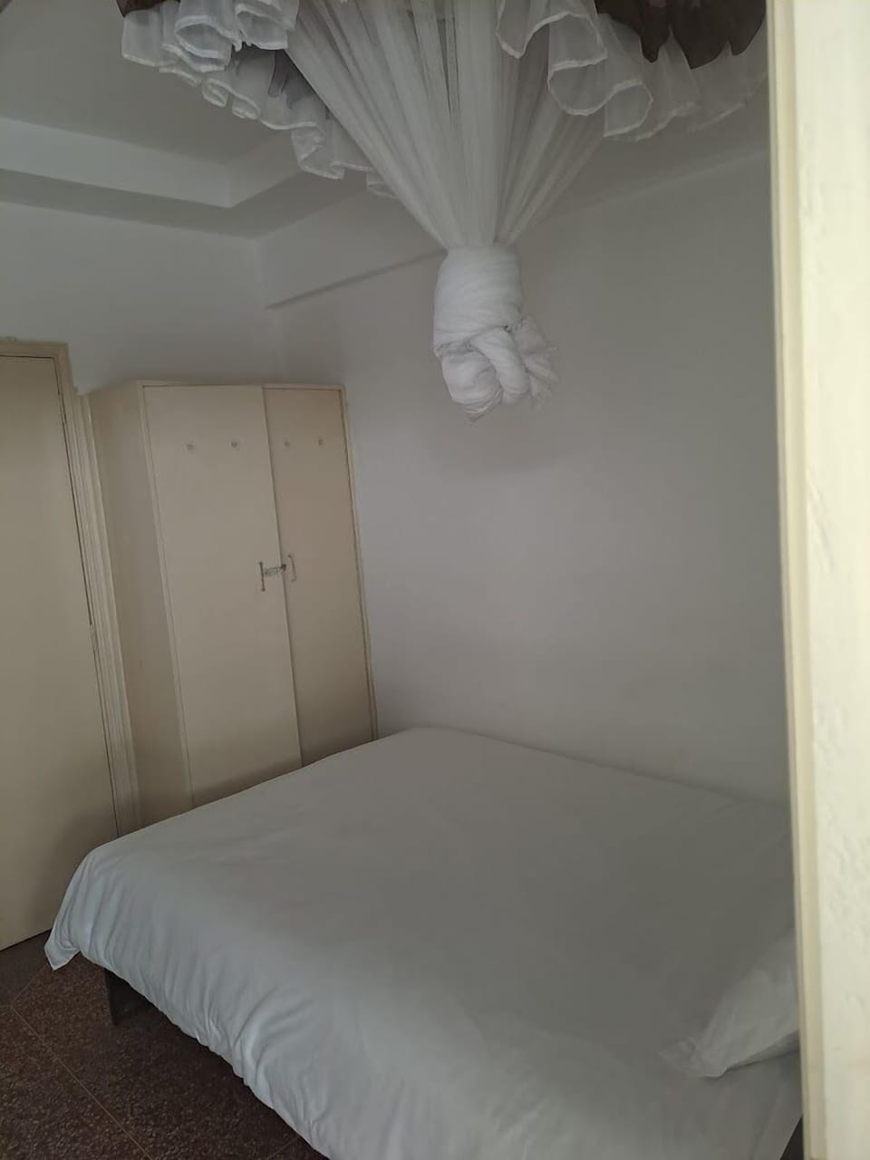 Deluxe Single Room, City View | Free WiFi, bed sheets