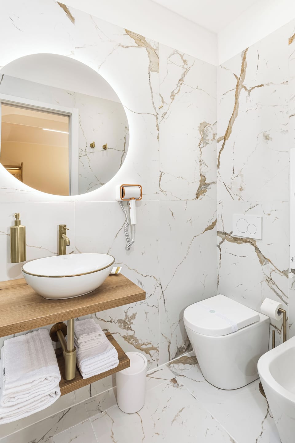 Double Room, Balcony, Courtyard View | In-room safe, desk, laptop workspace, blackout drapes