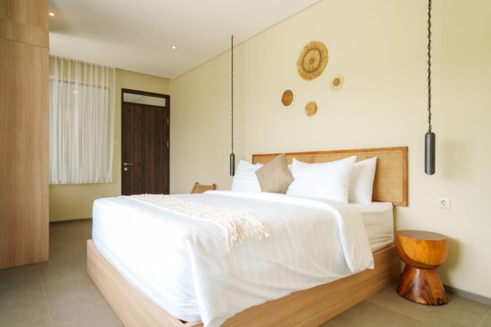 Luxury Villa, Hill View | Desk, blackout drapes, iron/ironing board, free WiFi