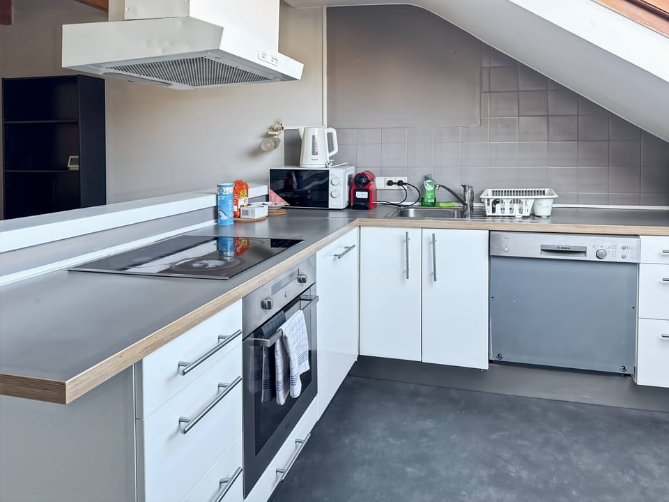 Apartment, 1 Bedroom, Balcony | Interior