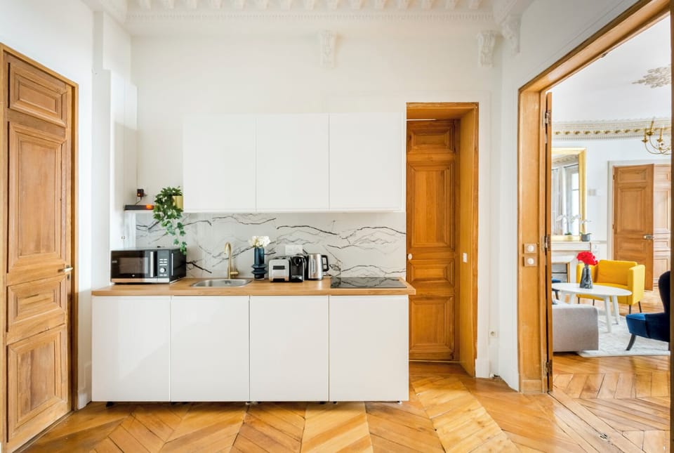 Apartment | Private kitchen | Fridge, microwave, stovetop, electric kettle