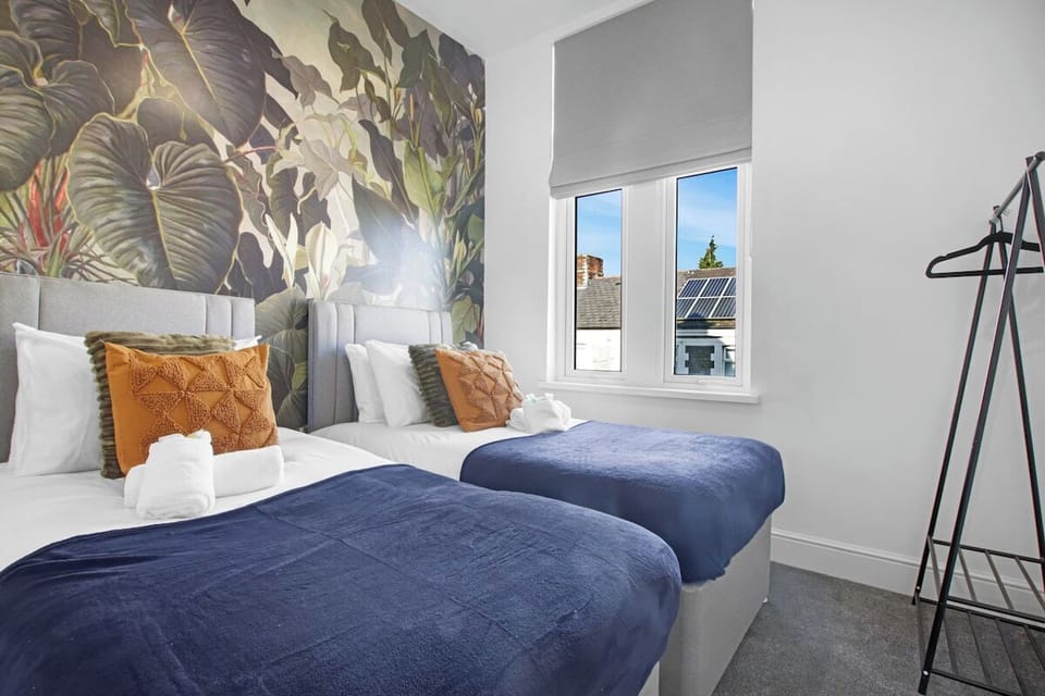 Apartment (The Family Nest – 3-Bed Apartment w) | 3 bedrooms, free WiFi