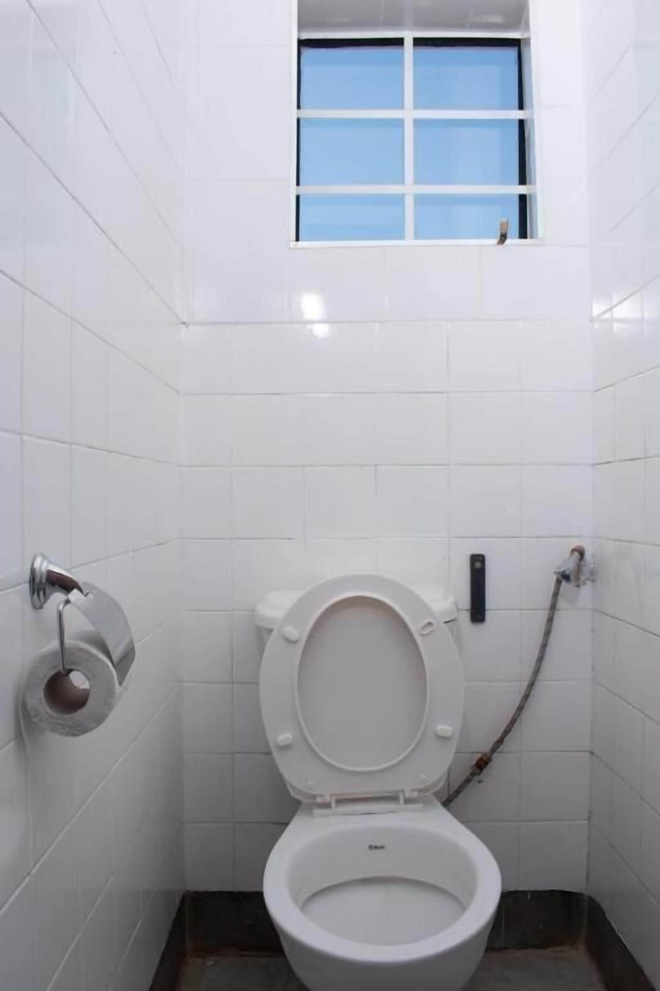 Standard Double Room | Bathroom | Shower, slippers, towels, soap