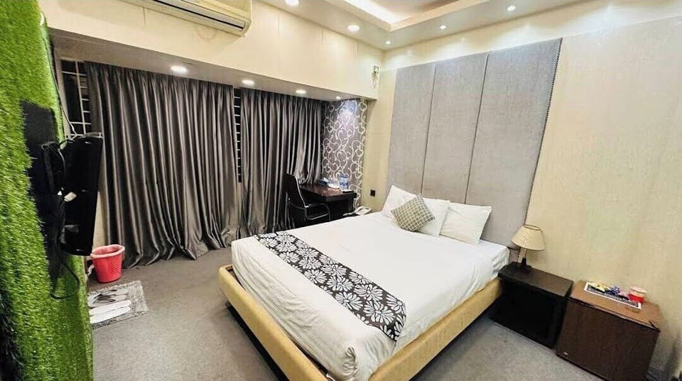 Basic Double Room | WiFi (free)