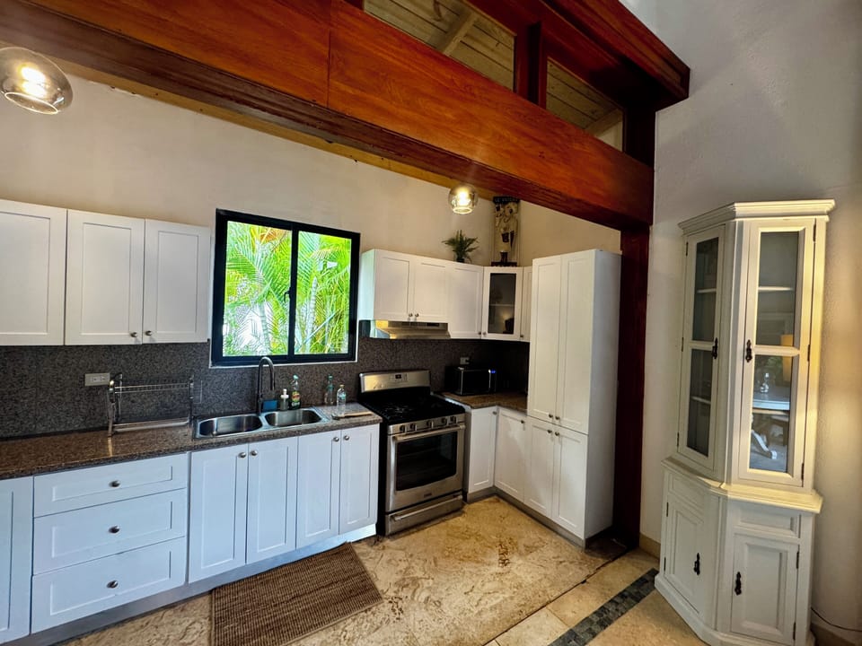 Villa, 4 Bedrooms, Accessible, Smoking | Interior