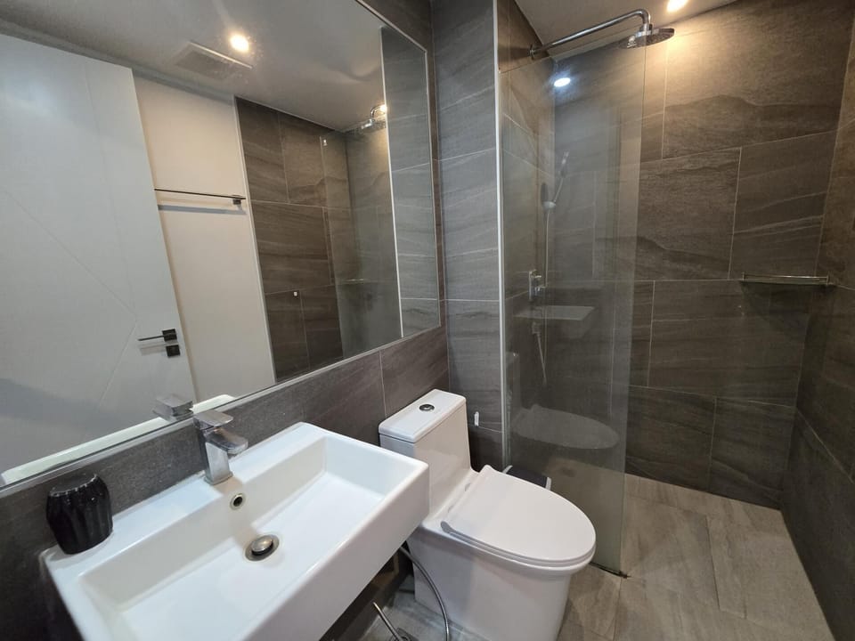Apartment | Bathroom