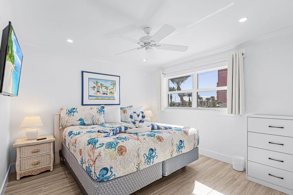 Condo, 2 Bedrooms | 2 bedrooms, free WiFi