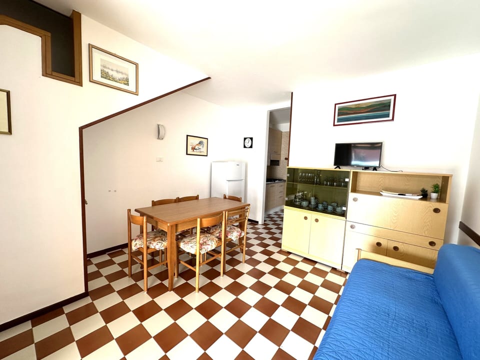 Villa, 3 Bedrooms, Balcony | Living room