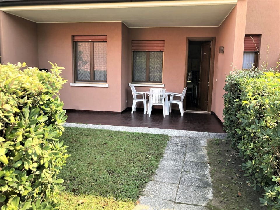 Apartment, 1 Bedroom, Patio | Outdoor dining