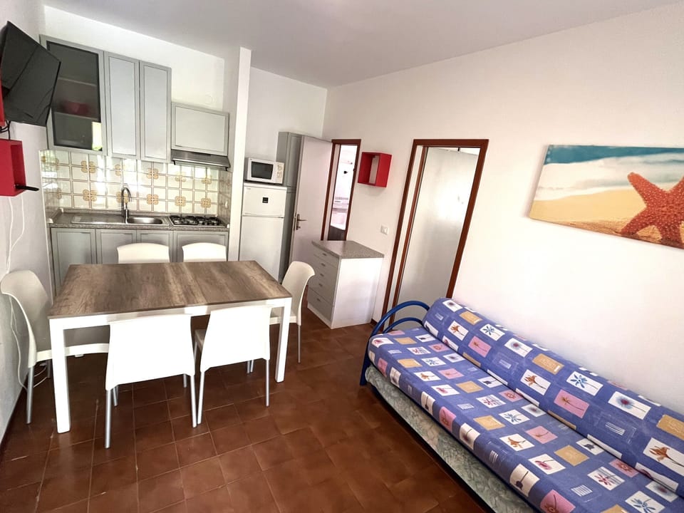 Apartment, 1 Bedroom, Patio | Interior