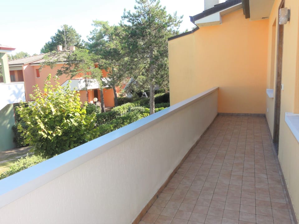 Apartment, 3 Bedrooms, Balcony, Garden View | Balcony