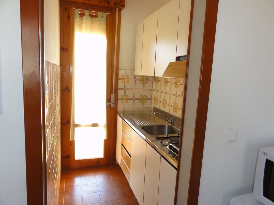 Apartment, 3 Bedrooms, Balcony, Garden View | Interior