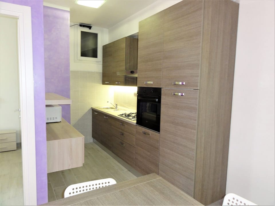 Apartment, 2 Bedrooms, City View | Interior