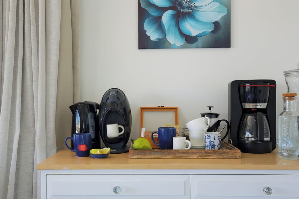 Comfort Double or Twin Room, Sea View, Sea Facing | Coffee and/or coffee maker