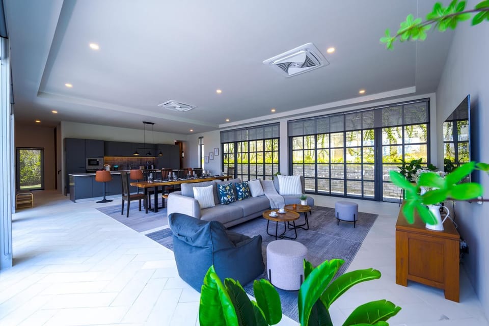 Villa, Pool View | Floor plan