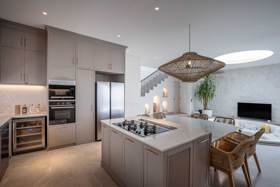Luxury Villa, 5 Bedrooms, Private Pool | Private kitchen | Shared fridge, coffee/tea maker, electric kettle