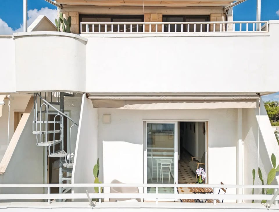 House, 3 Bedrooms, Smoking | Balcony