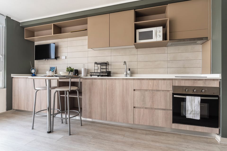 Comfort Apartment, City View | Living area