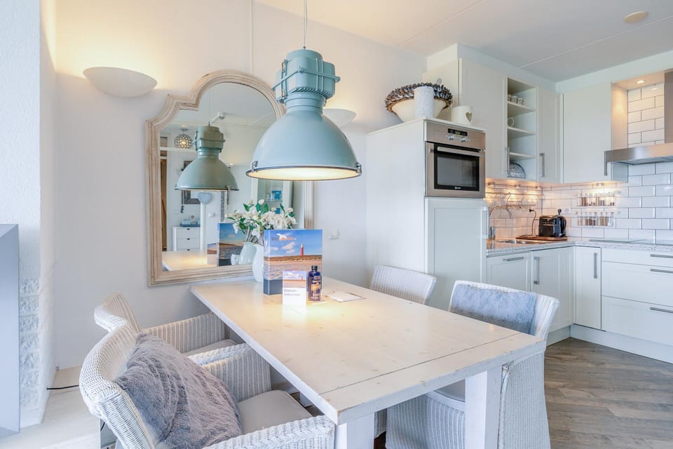 Apartment | Dining