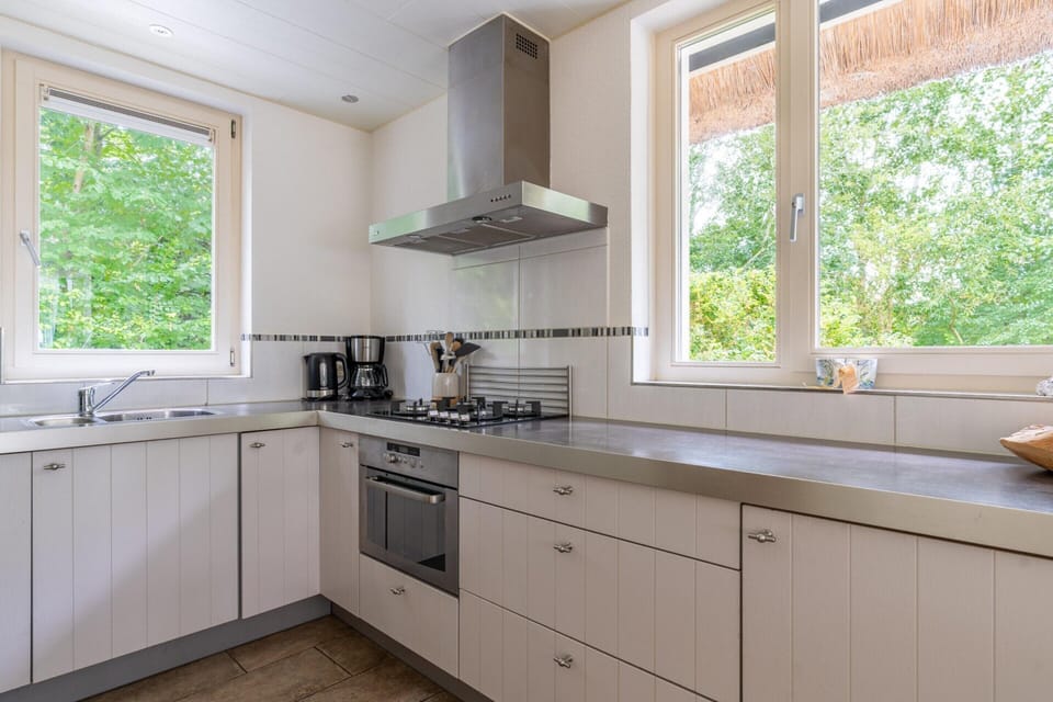 House | Private kitchen | Highchair