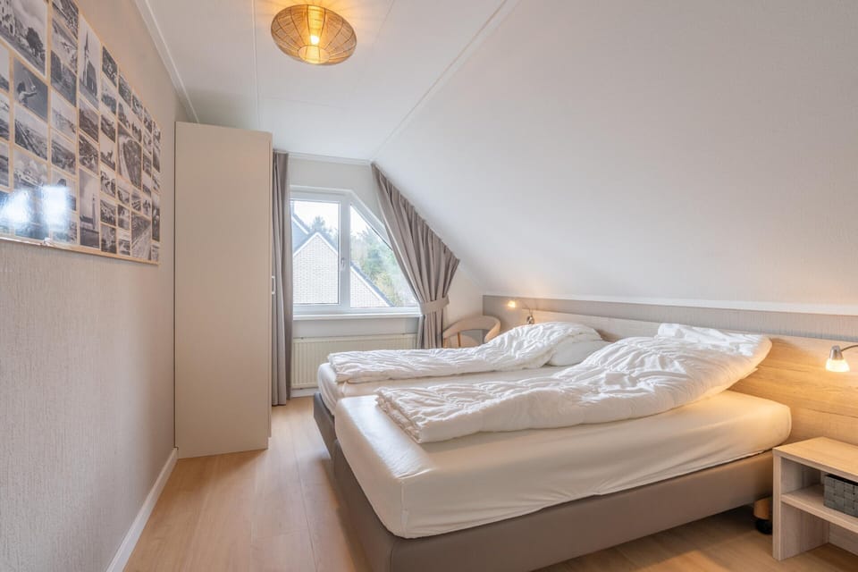 Charming Villa Near the sea and Forest House in De Koog