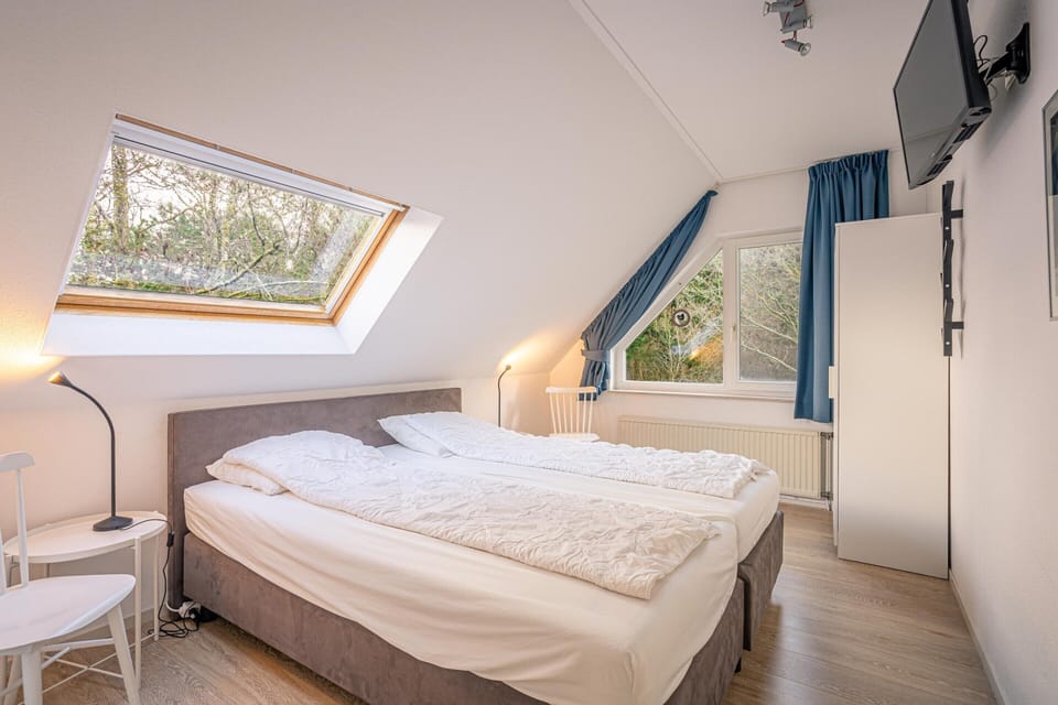 Charming Villa Near the sea and Forest House in De Koog