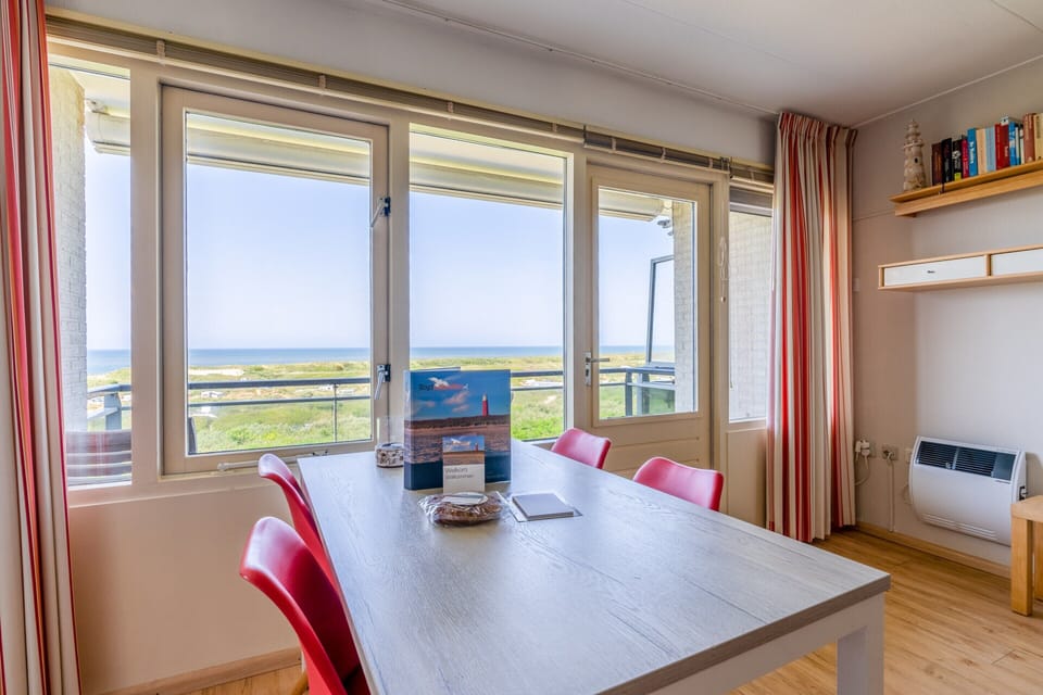 Apartment | Dining