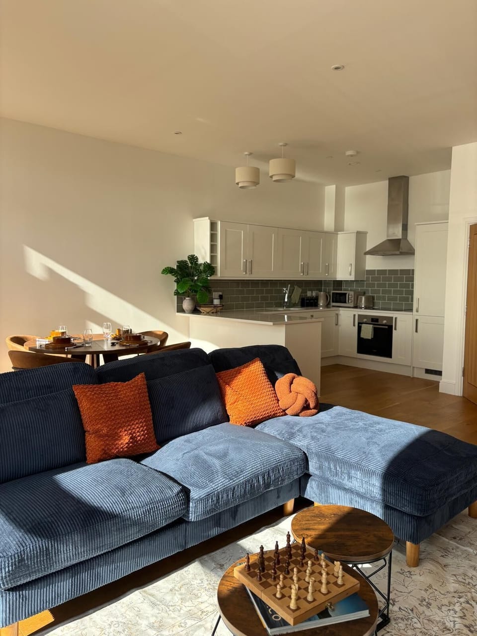 Luxury Apartment, Balcony, Beach View | Living area