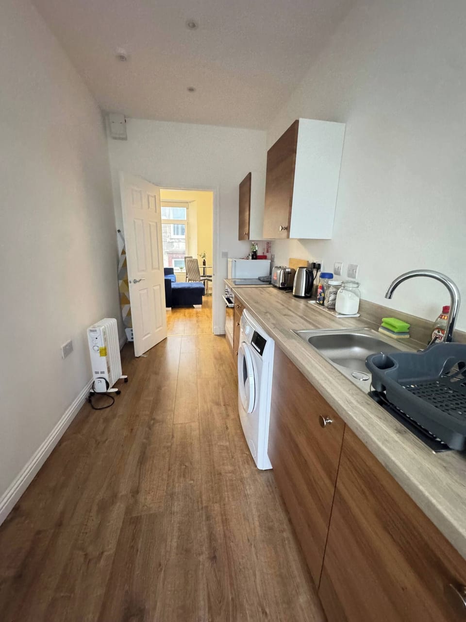 Apartment, 1 Bedroom, City View | Private kitchen