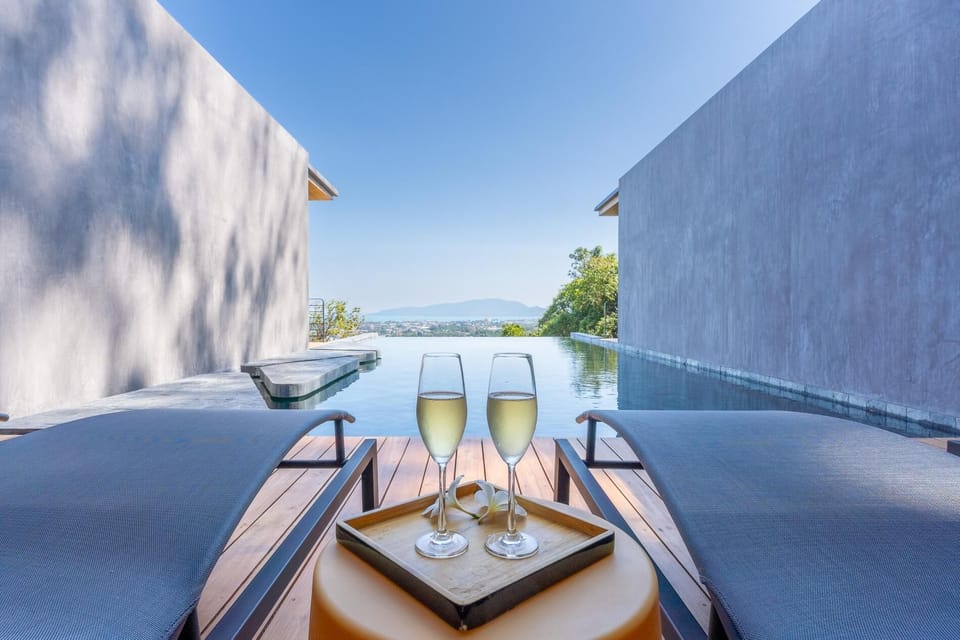 Sundeck